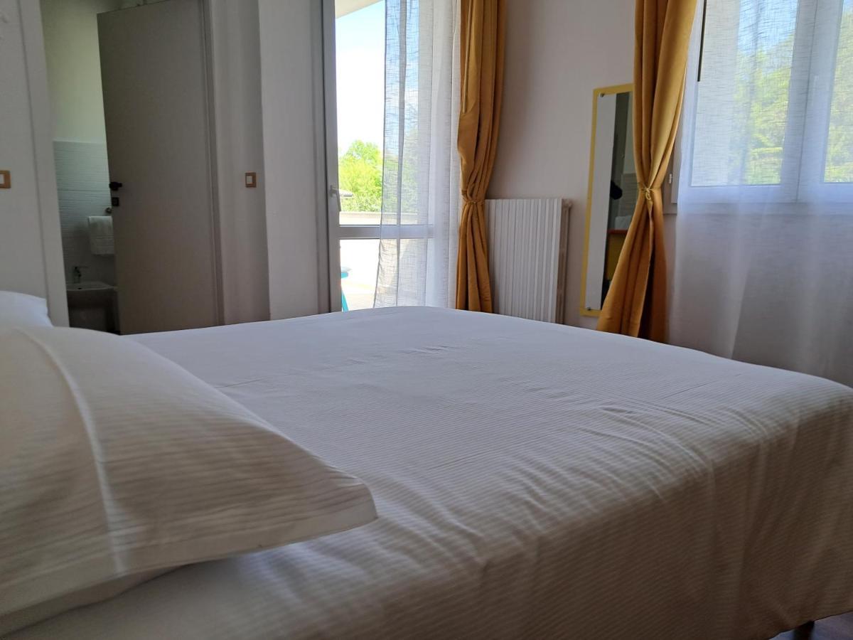 Terrazzaponente Bed & Breakfast Monte San Pietro Екстериор снимка